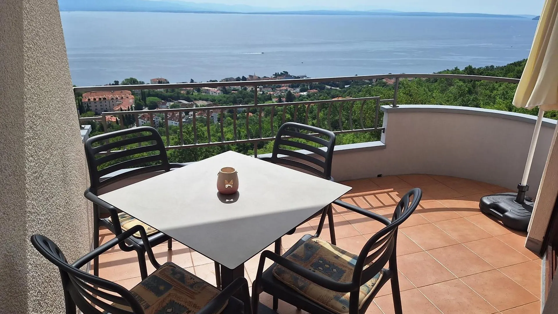 Villa Suzy-Apartments Suzana Lovran