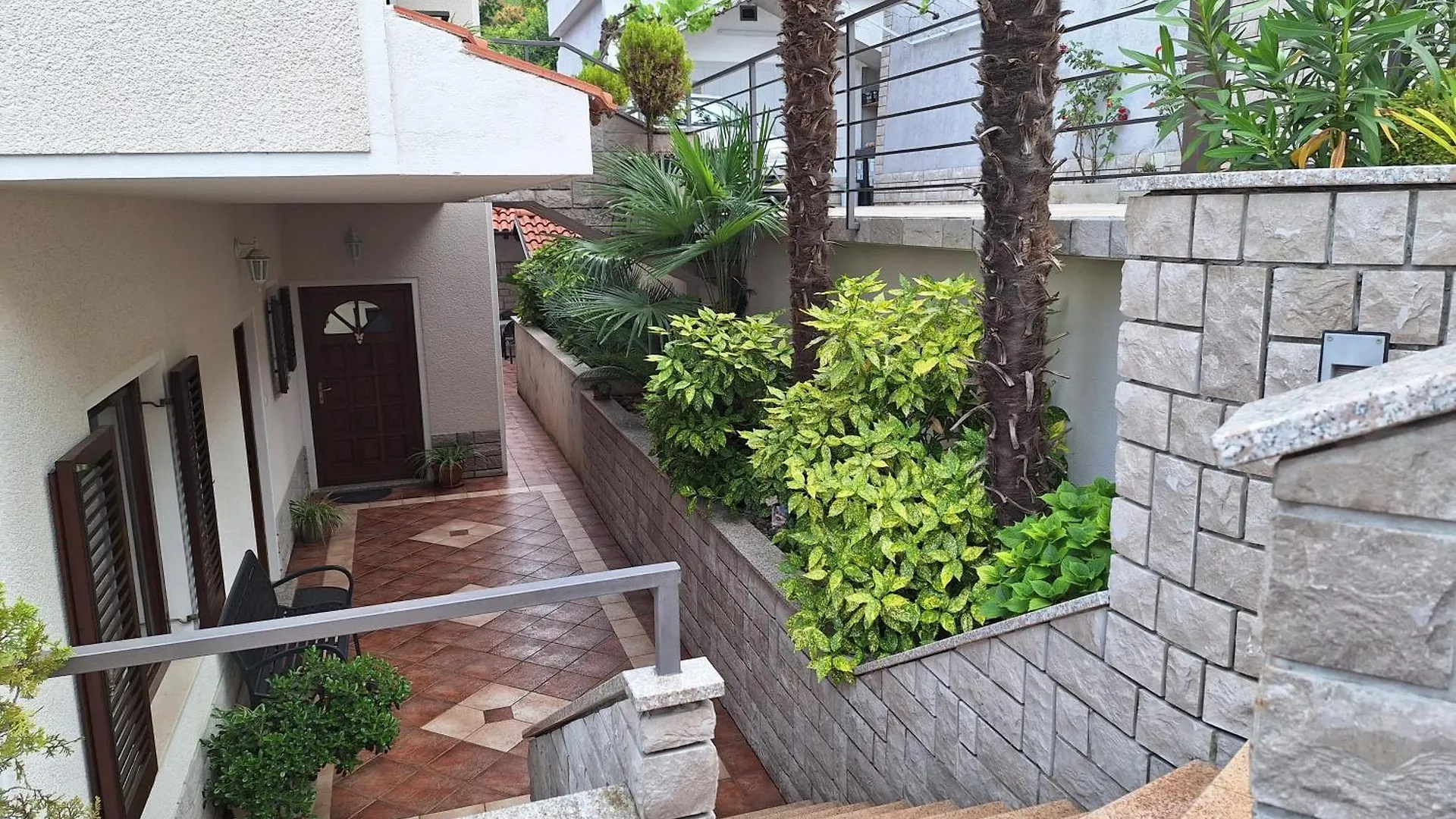 לובראן Villa Suzy-Apartments Suzana