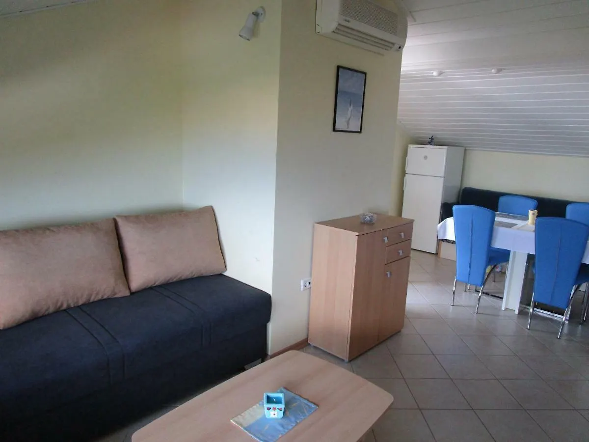Villa Suzy-Apartments Suzana Lovran