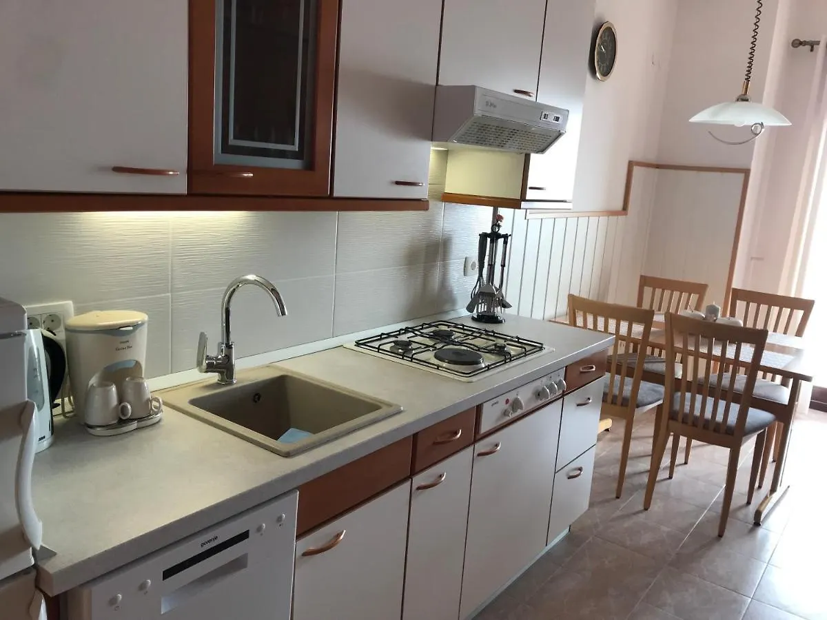 Apartment Villa Suzy-Apartments Suzana Lovran